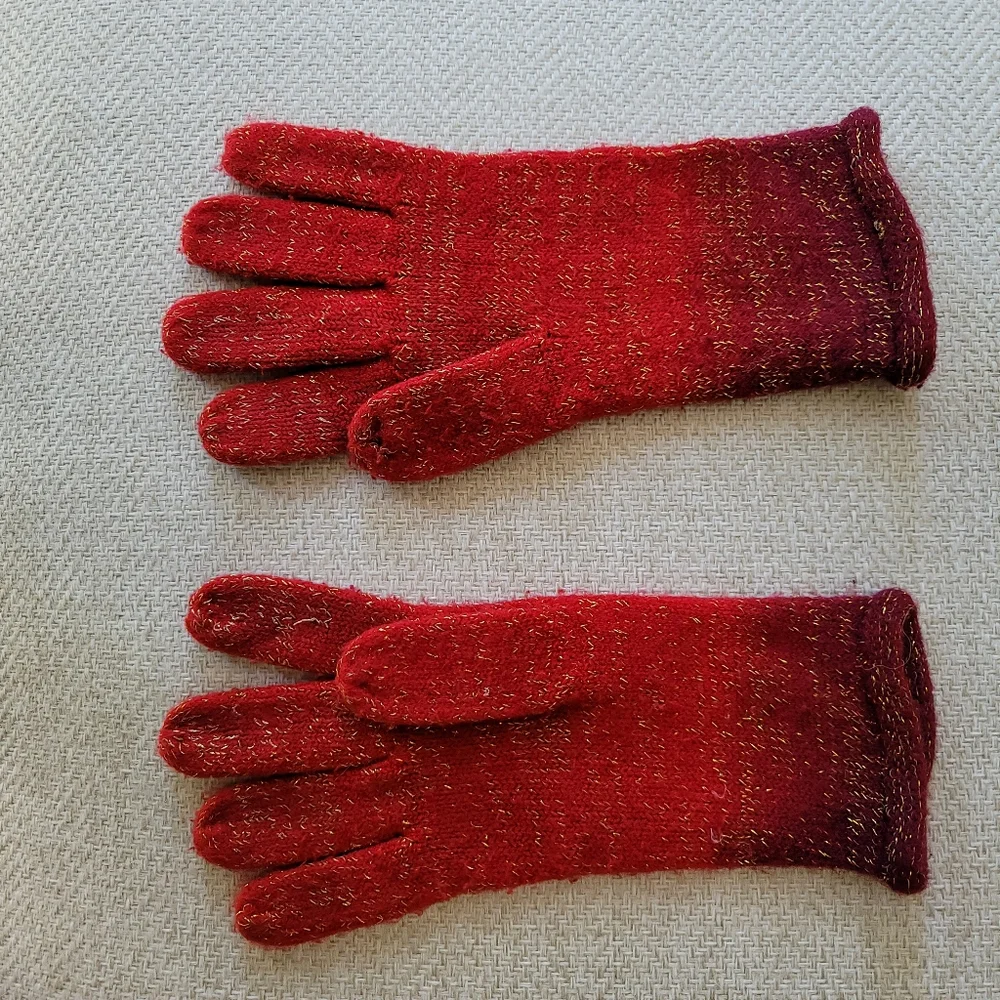 Nordstrom one size red purple ombre gold thread stretch knit gloves